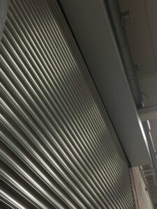 Brandjalusier för stora öppningar från Skånefabriken